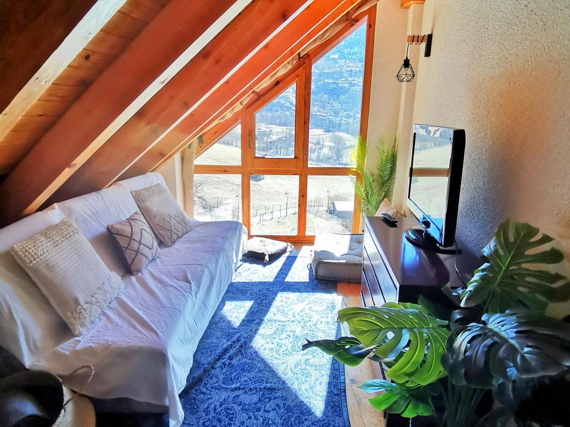 דירות Duplex Con Terraza Y Vistas Panoramicas En Tauell מראה חיצוני תמונה